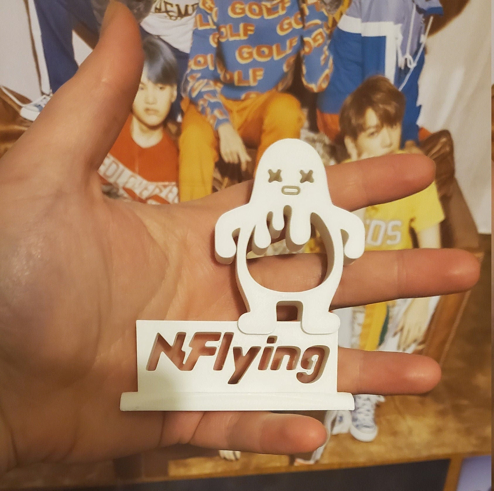 N.Flying Standee