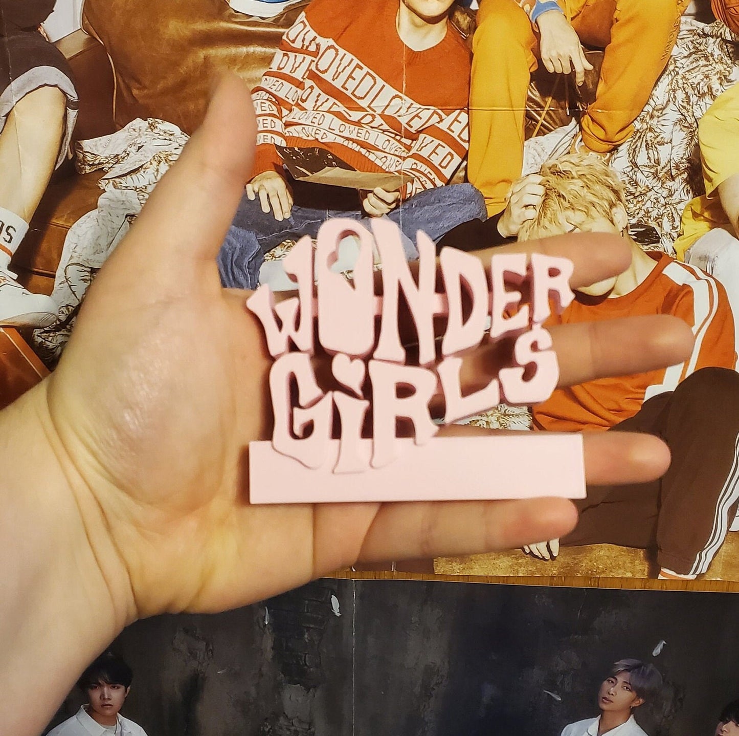 Wonder Girls Standee