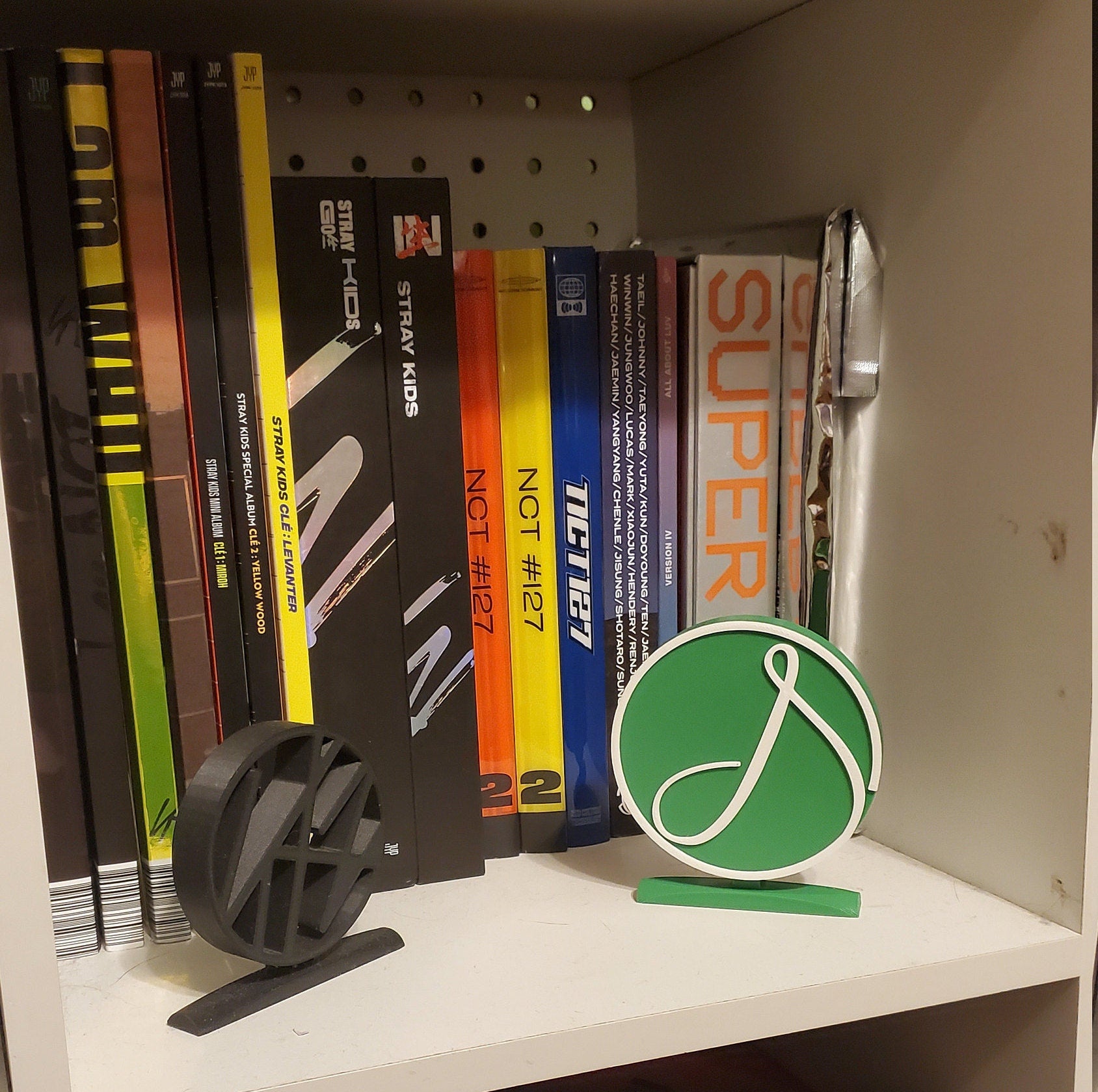 Red Velvet Joy Standee