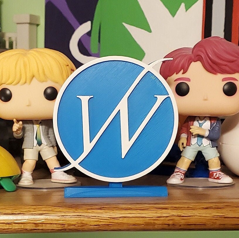 Red Velvet Wendy Standee