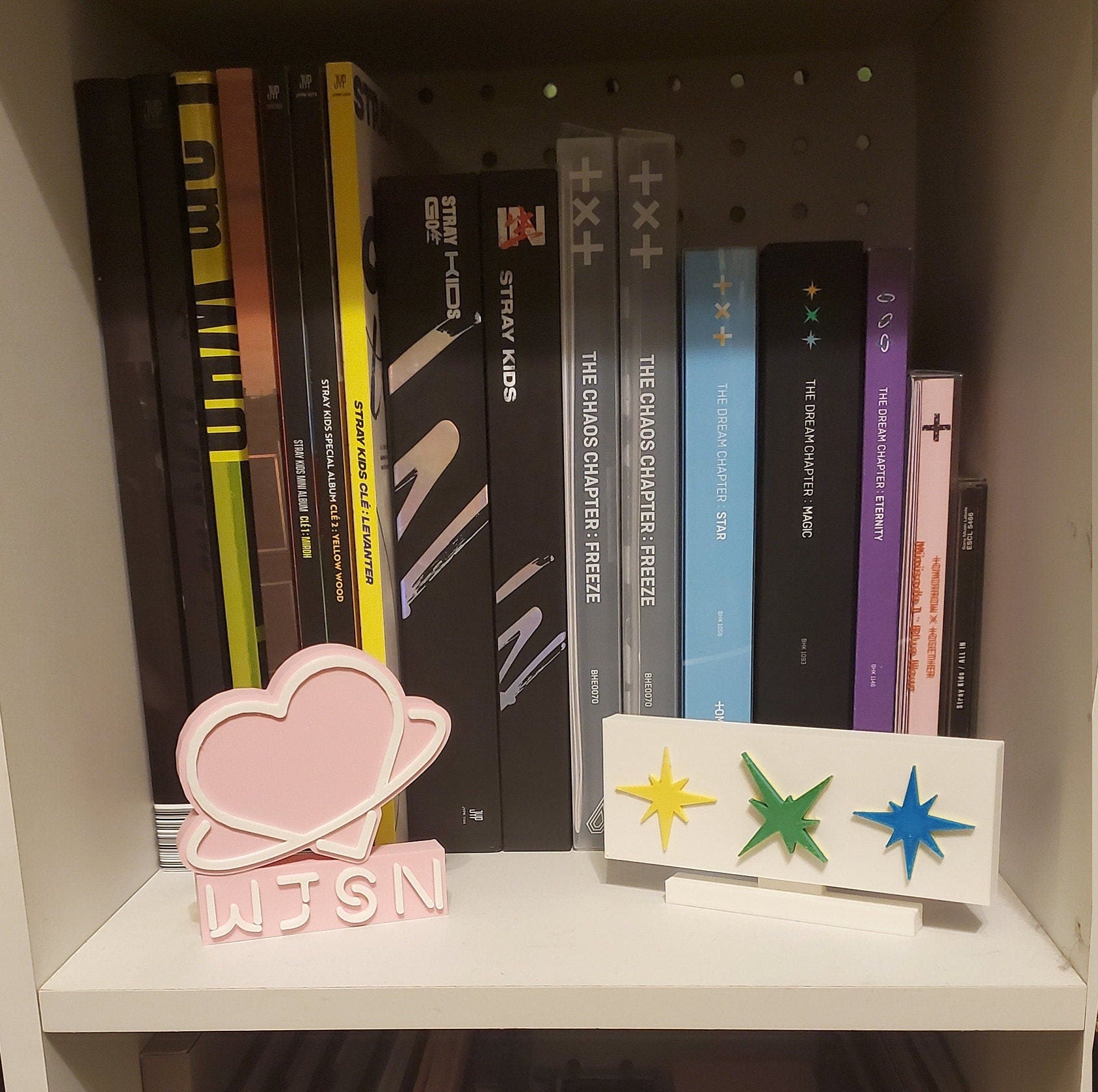 WJSN Standee