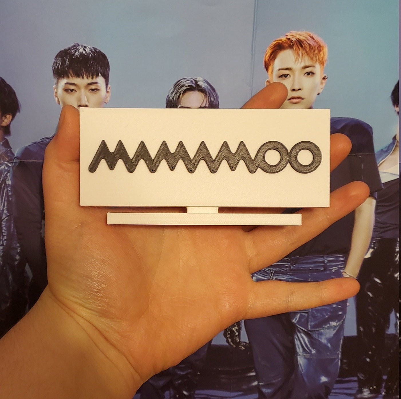 Mamamoo Standee