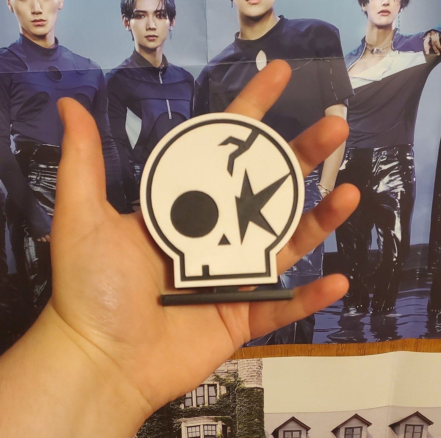 ONE OK ROCK Standee