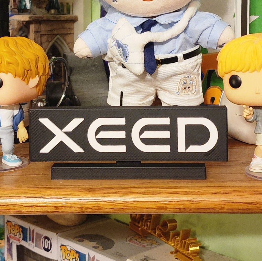 XEED Standee