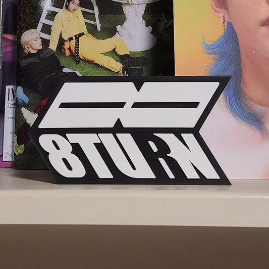 8TURN Standee