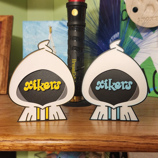 Xikers Standee