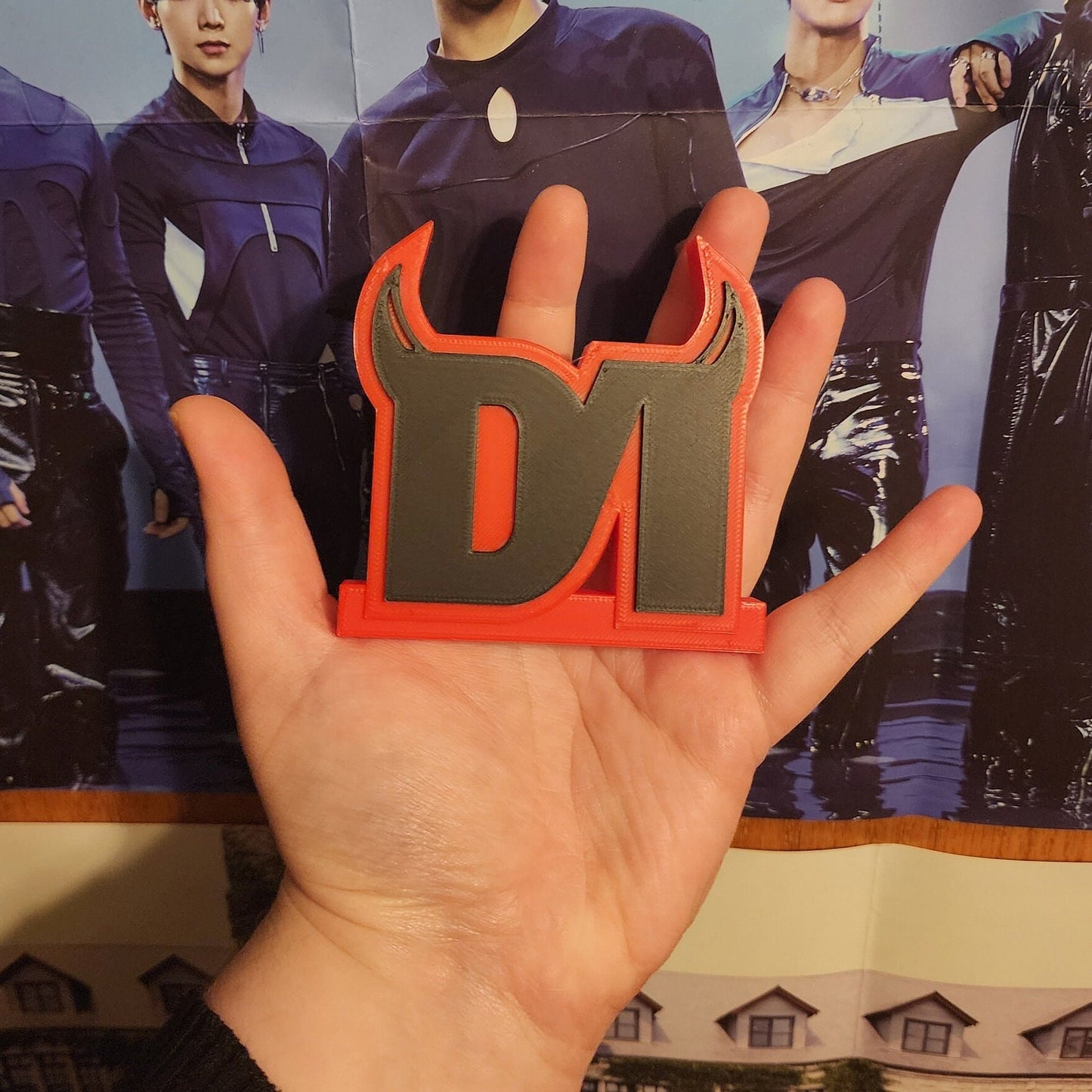 DXMON Standee
