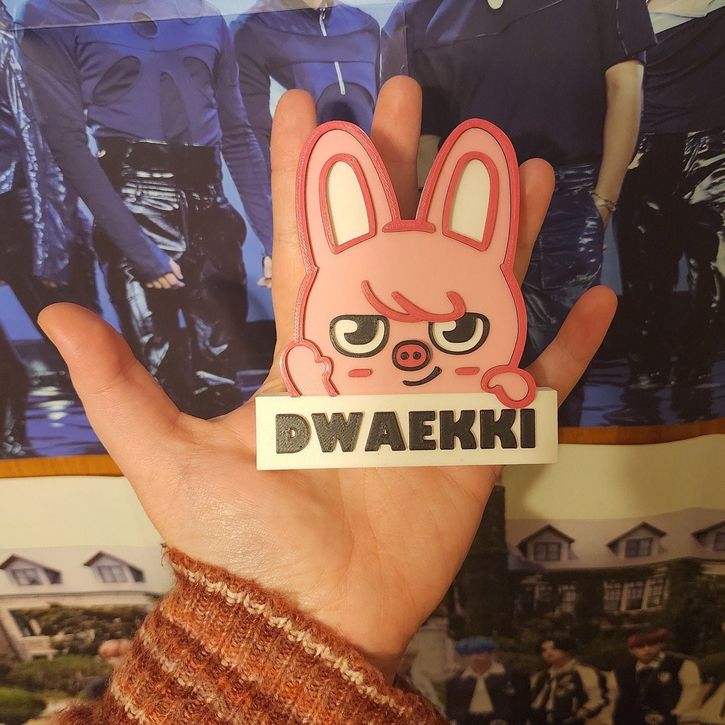 Stray Kids Dwaekki Standee