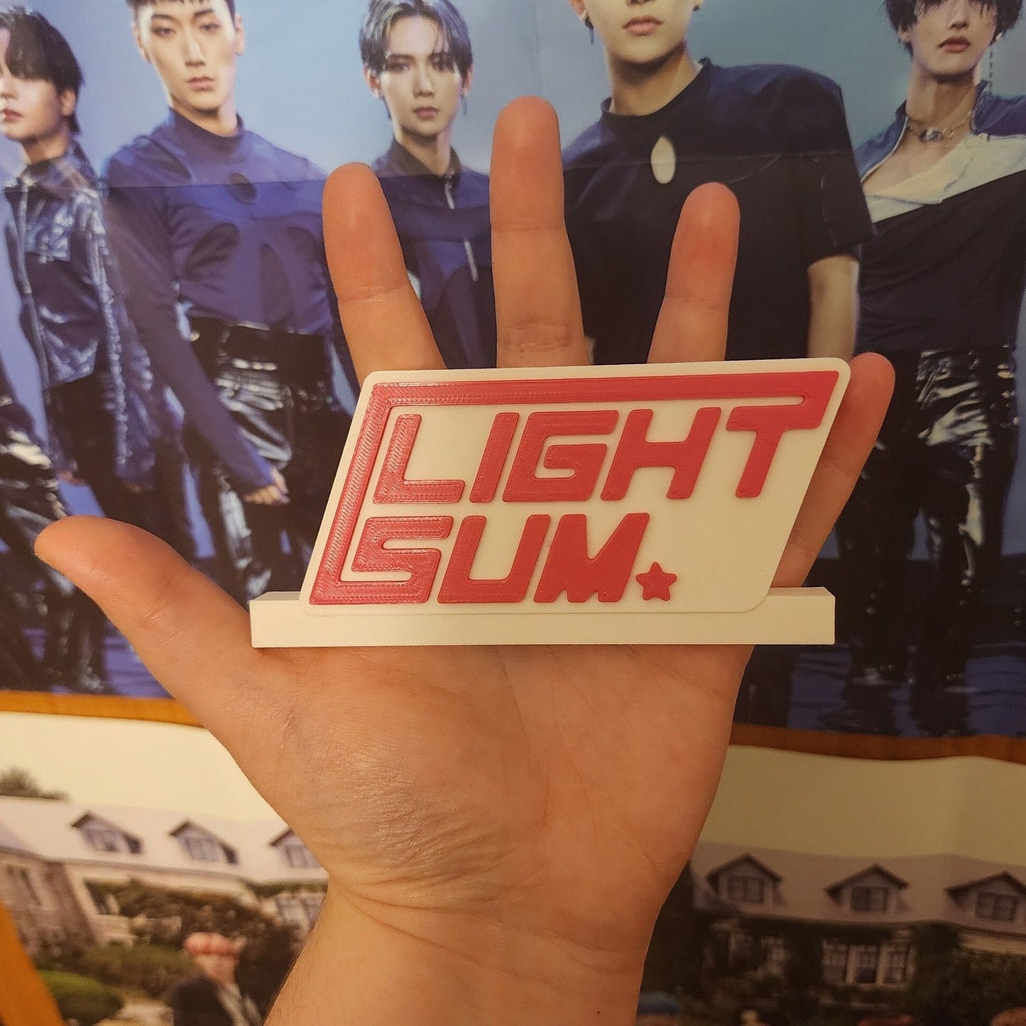 Light Sum Standee