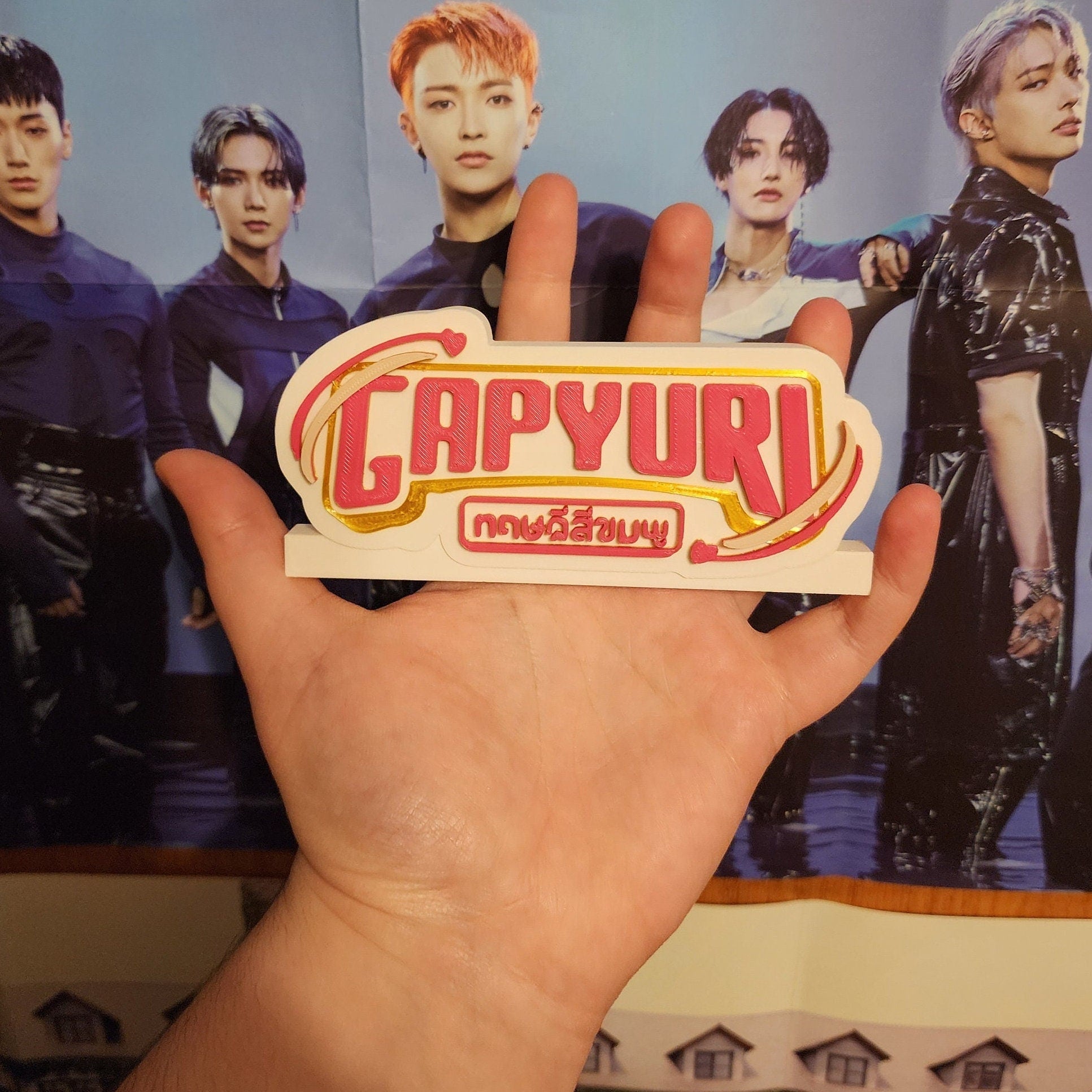 GapYuri Standee