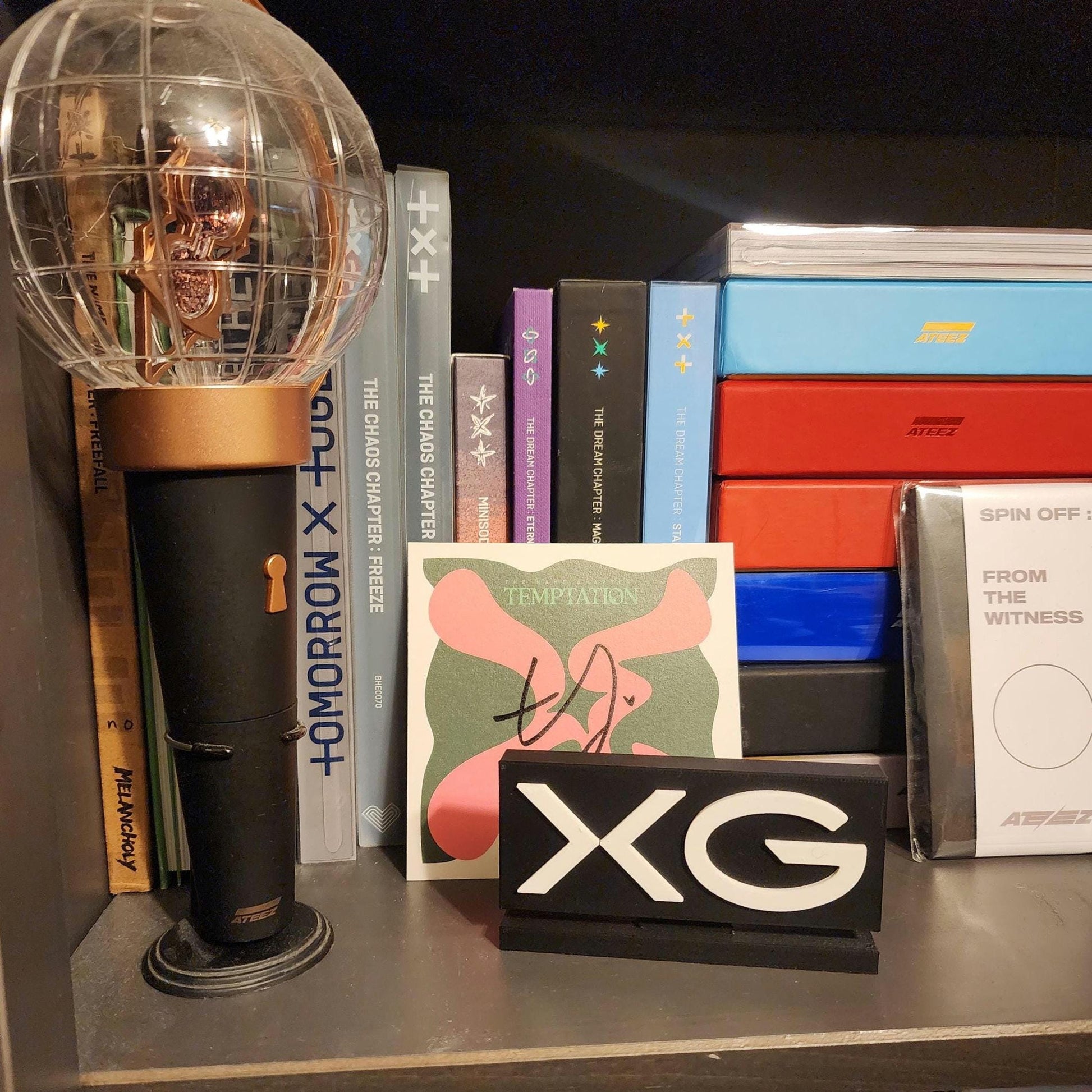 XG Standee