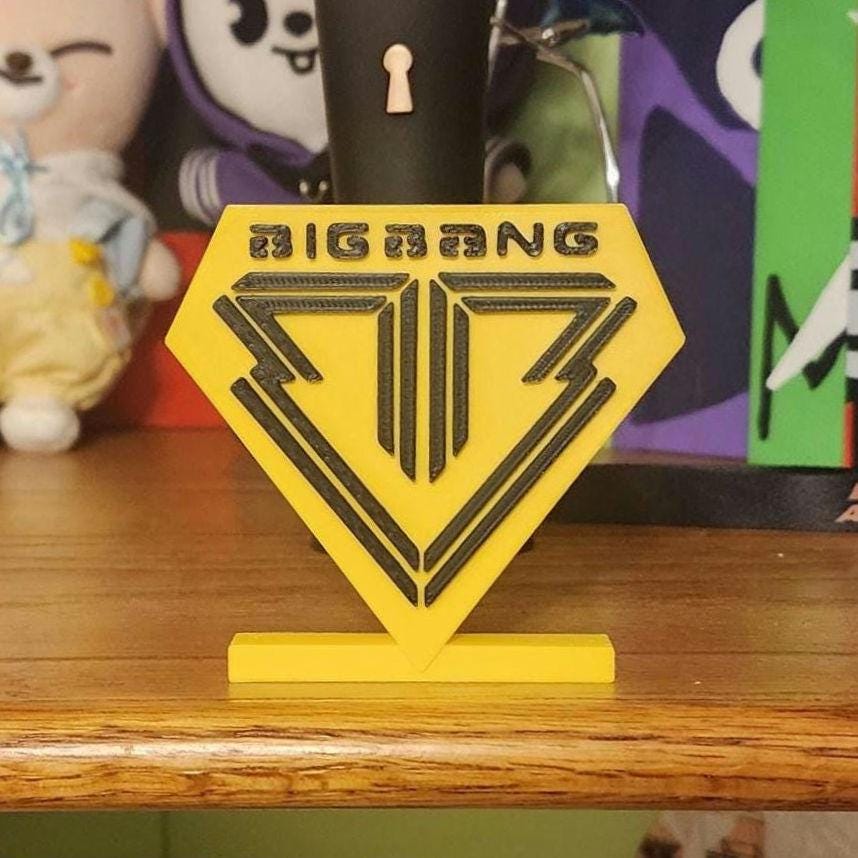 BigBang Standee